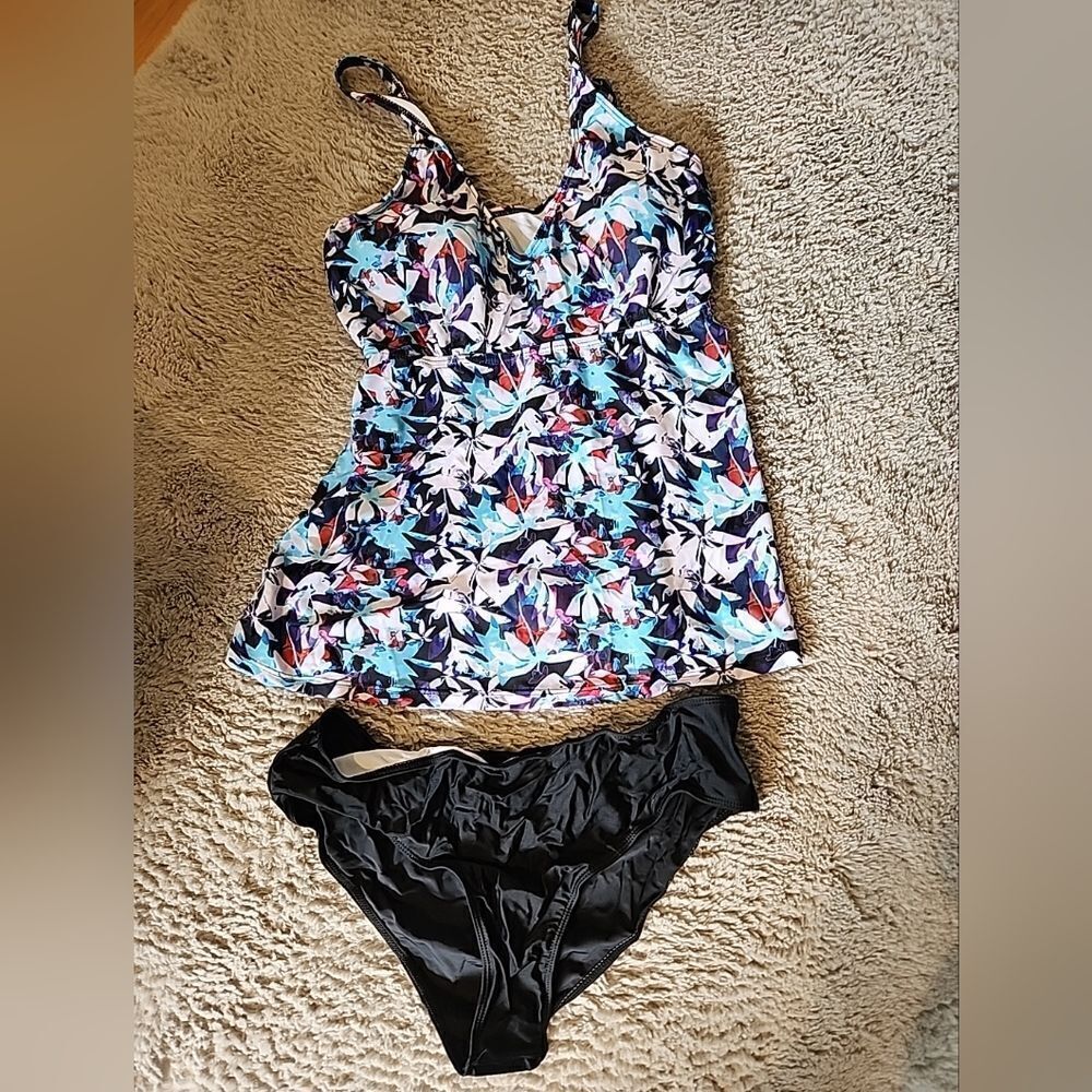 Meet Curve Swimsuit Blue Black Floral Tropical Two Piece Size 20 New